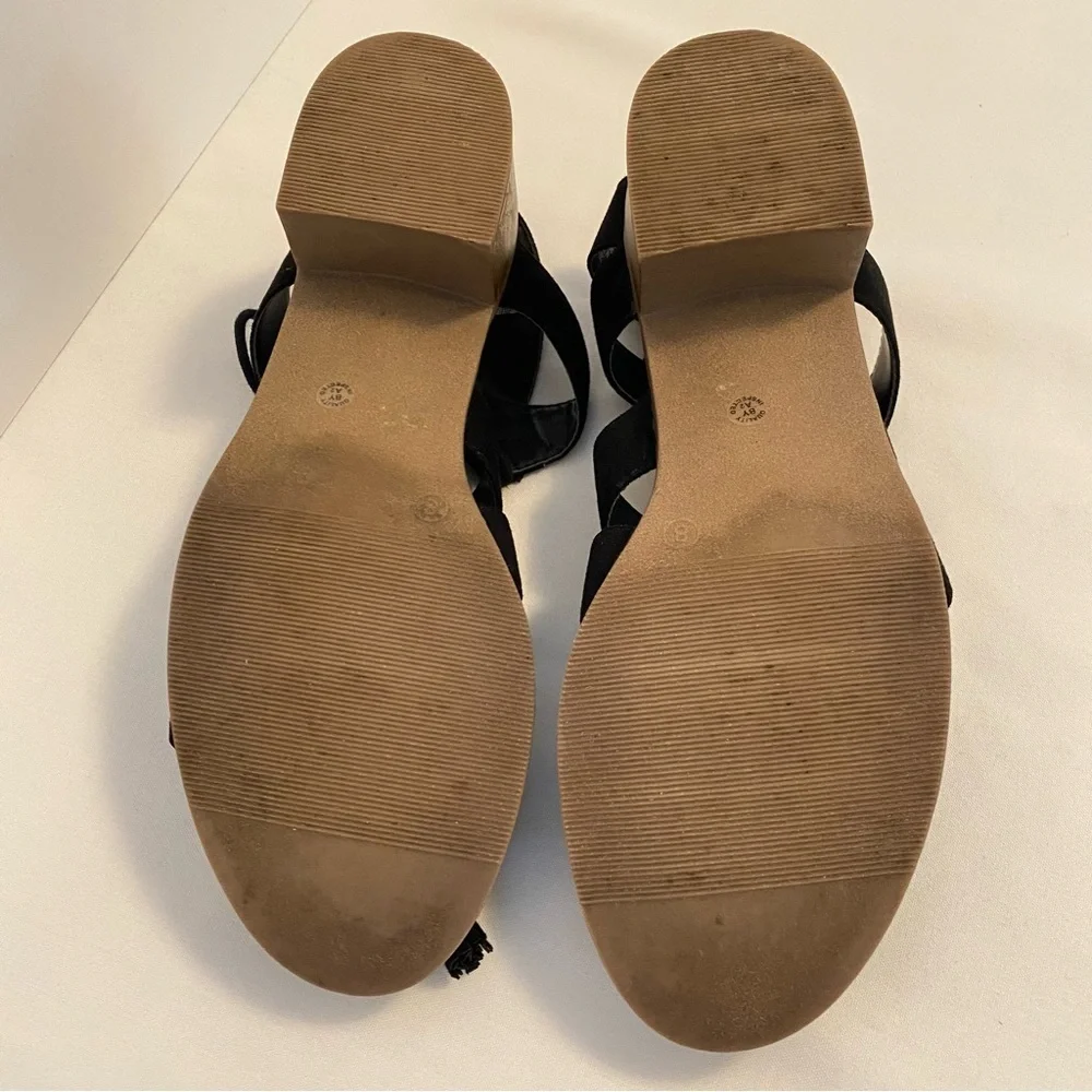 A.N.A. A New Approach Lena Faux Suede Strappy Lace-Up Sandal Shoe Size 8
